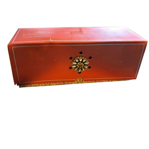 Chesapeake Bay Candles Soy Wax Blend Set Fall Scents Nutmeg, Pumpkin Cinn DH621 - Picture 6 of 6